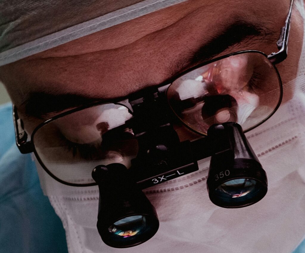 CAEPS eye surgeon